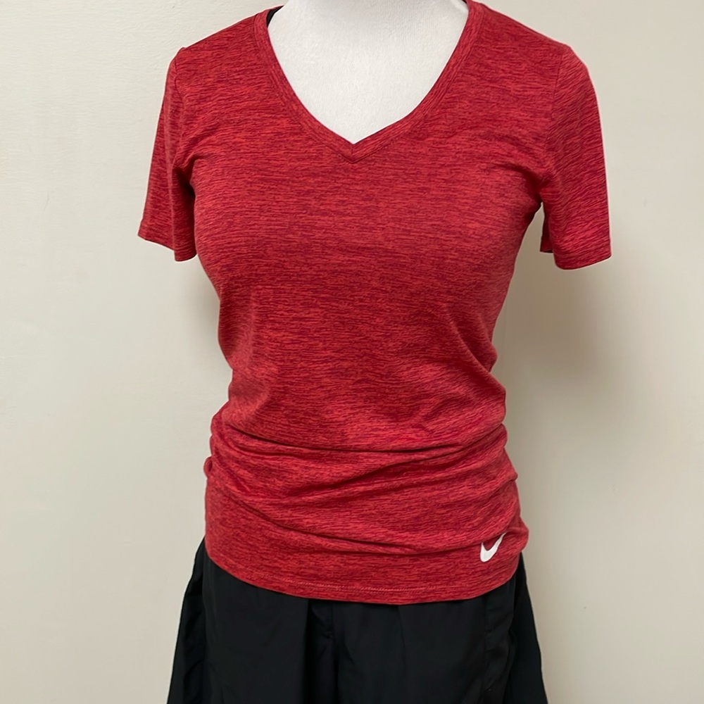 Nike Dri-Fit Tee | XS